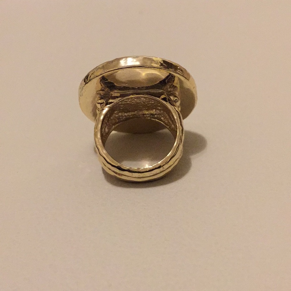Statement Ring - Picture 3 of 4